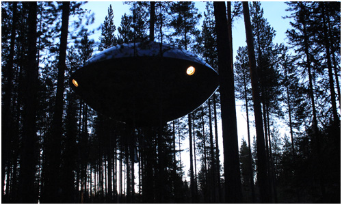 Treehouse, Sweden - UFO